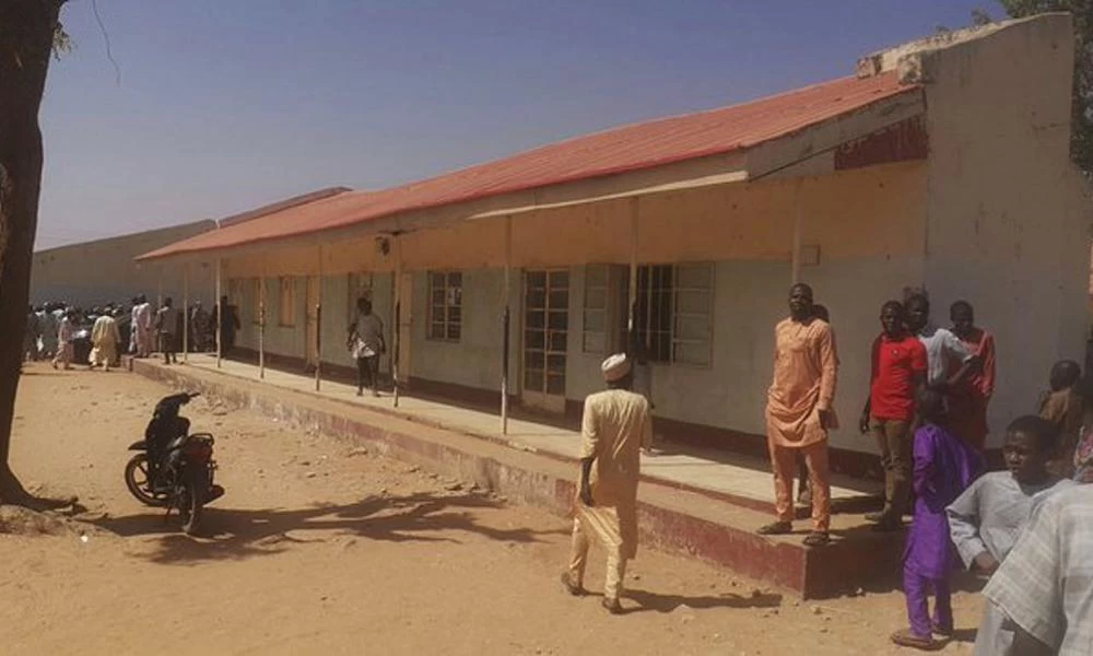 Δραπέτευσαν πάνω από 1.800 πολιτικοί κρατούμενοι στην Νιγηρία